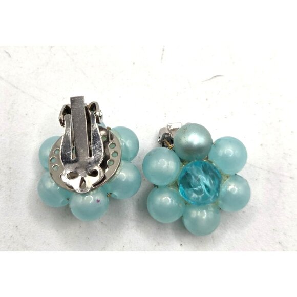 Vintage Blue Bead Flower Clip-On Earrings Retro Costume Jewelry For Women - Picture 2 of 2